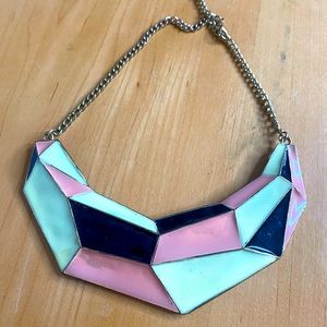 Chunky geometric choker